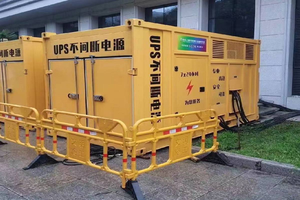 港北发电机租赁施工现场